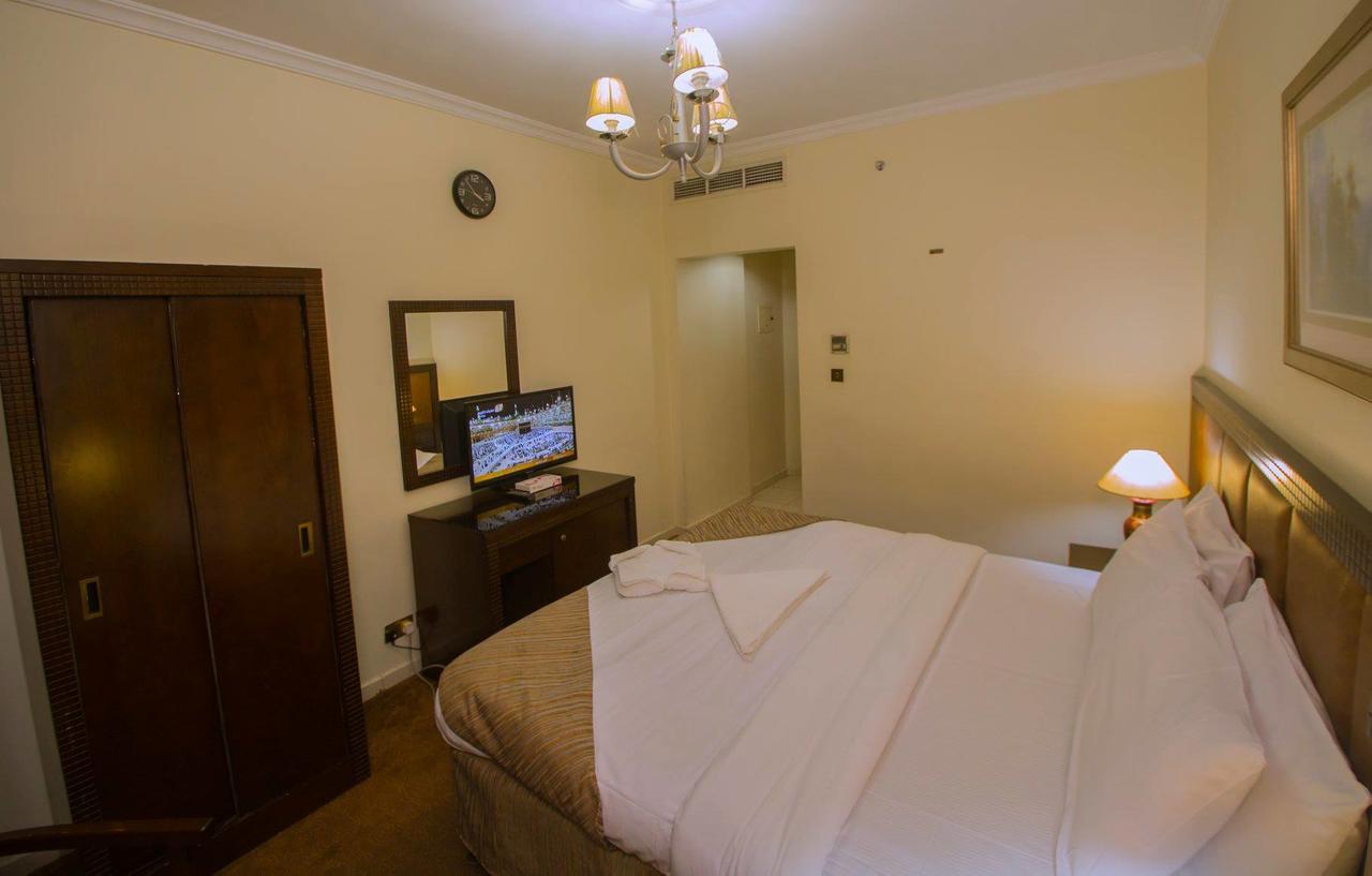 Anwar Al Zahraa Hotel マディーナ エクステリア 写真