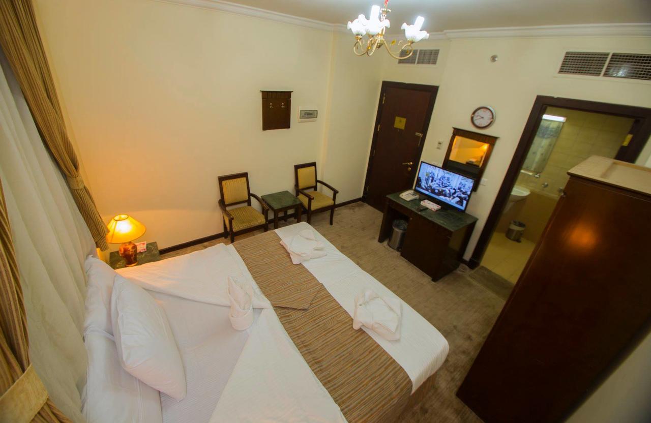 Anwar Al Zahraa Hotel マディーナ エクステリア 写真