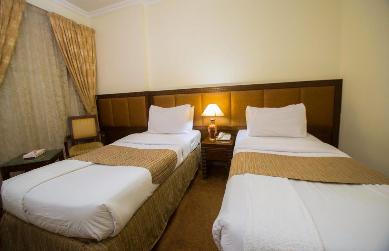 Anwar Al Zahraa Hotel マディーナ エクステリア 写真